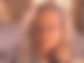Arony's Live Sex Cam Show