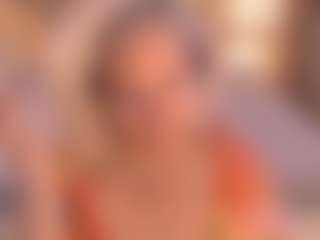 Live cam show with Arony - Asian Granny on live18s.com