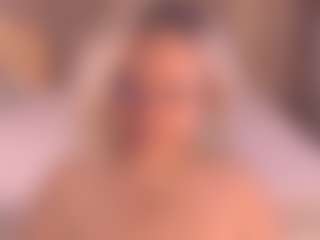 Arony's Live Sex Cam Show