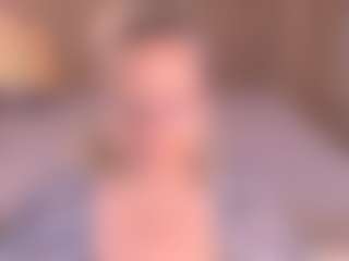 Live cam show with Arony - Granny Dildo on Camsoda