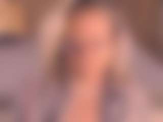Spettacolo in cam dal vivo con Arony - Granny BBW su Camsoda