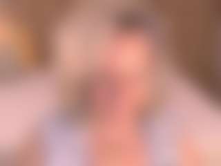 Live cam show with Arony - Granny on Camsoda