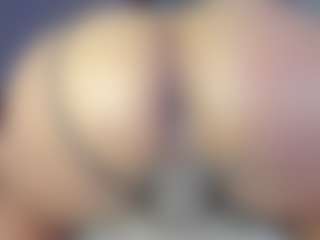 britany-hot's Live Sex Cam Show