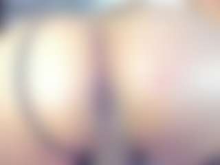 Spettacolo in cam dal vivo con britany-hot - Spank su Camsoda