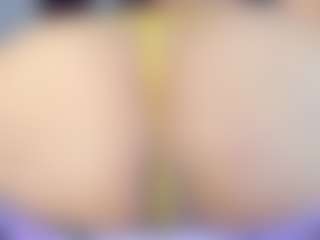 Live cam show with britany-hot - Average on Streamer API