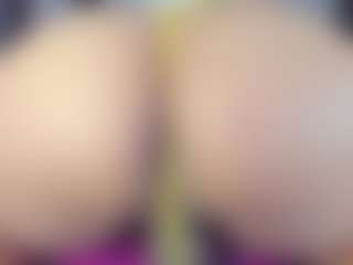 britany-hot's Live Sex Cam Show