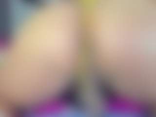 britany-hot's Live Sex Cam Show