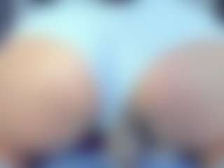 Live cam show with britany-hot - HD on Camsoda