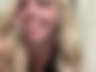 lillylox's Live Sex Cam Show