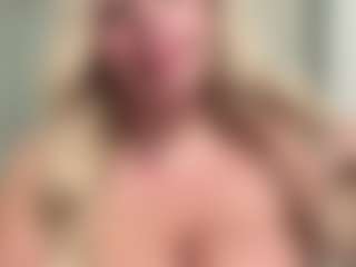 lillylox's Live Sex Cam Show