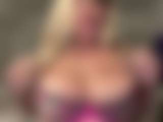 lillylox's Live Sex Cam Show