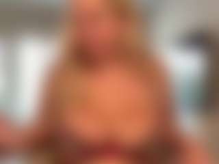 lillylox's Live Sex Cam Show
