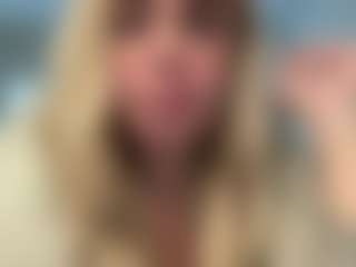 lillylox's Live Sex Cam Show