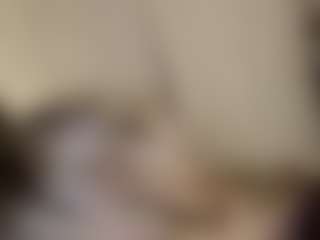 lillylox's Live Sex Cam Show