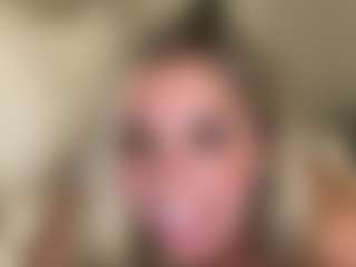 lillylox's Live Sex Cam Show