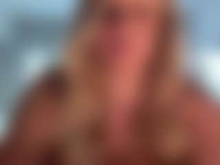 lillylox's Live Sex Cam Show