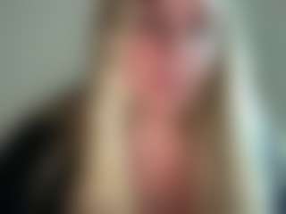 lillylox's Live Sex Cam Show