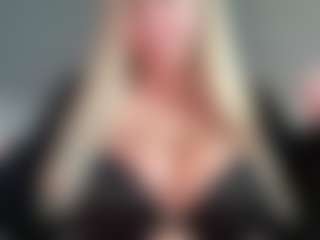 lillylox's Live Sex Cam Show