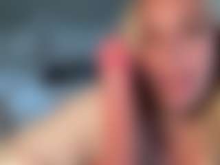 lillylox's Live Sex Cam Show