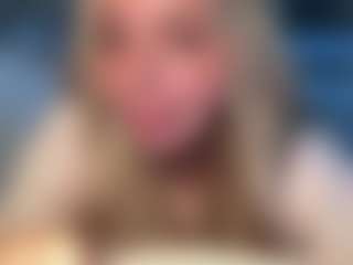 lillylox's Live Sex Cam Show