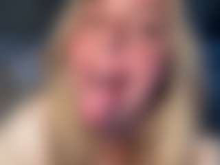 lillylox's Live Sex Cam Show