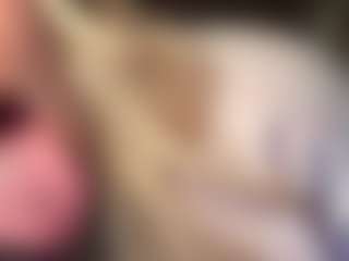 lillylox's Live Sex Cam Show