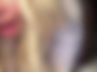 lillylox's Live Sex Cam Show