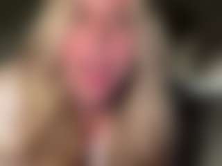 lillylox's Live Sex Cam Show