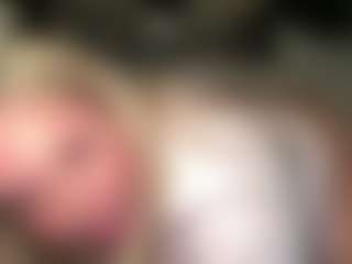 lillylox's Live Sex Cam Show