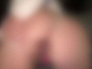 lillylox's Live Sex Cam Show
