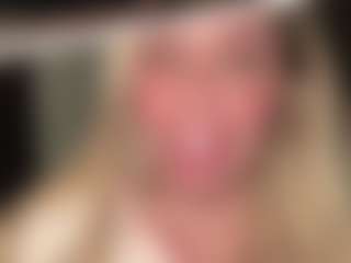 lillylox's Live Sex Cam Show