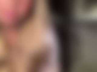 lillylox's Live Sex Cam Show
