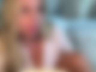 lillylox's Live Sex Cam Show