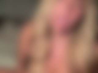 lillylox's Live Sex Cam Show