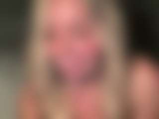 lillylox's Live Sex Cam Show