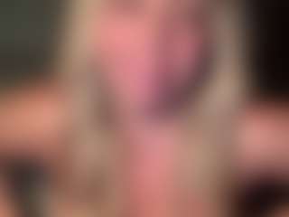 lillylox's Live Sex Cam Show