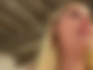 Live cam show with lillylox - Big Tits Curvy on fapnchat