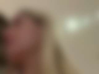 lillylox's Live Sex Cam Show