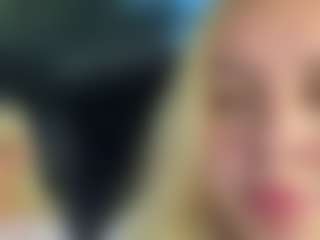 lillylox's Live Sex Cam Show