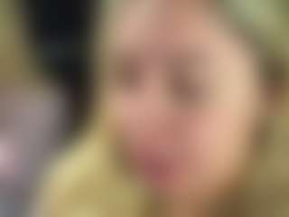 lillylox's Live Sex Cam Show