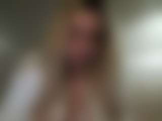 lillylox's Live Sex Cam Show