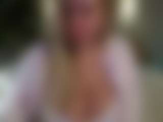 lillylox's Live Sex Cam Show