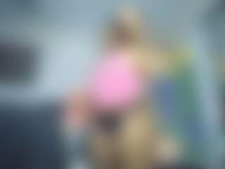 Live cam show with Sweets - Ebony on TeamSkeetLive