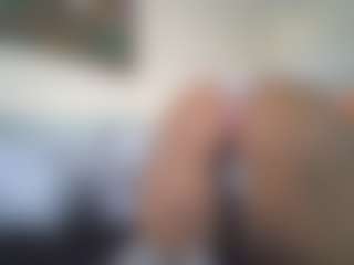 Live cam show with Sweets - Ebony on LiveSexCams6