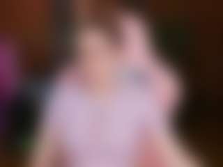 Live cam show with nicolebloom - Young Adult on Camming Site