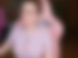 Live cam show with nicolebloom - Glasses on Pornisteam.com