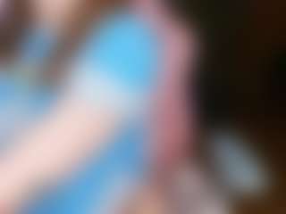 Live cam show with nicolebloom - Fuck on CamSodaAdn