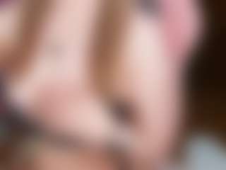 Live cam show with nicolebloom - Fuck on crypto-cams