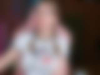 Live cam show with nicolebloom - Glasses on Mixed Magazine Live