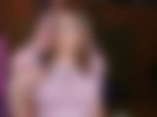 Live cam show with nicolebloom - Trimmed Asian on CSO-WL